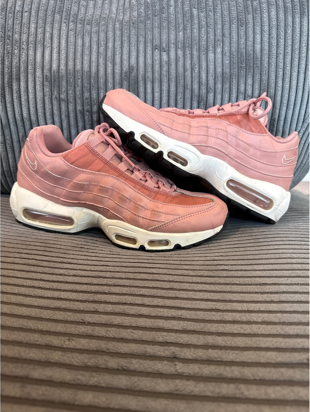 Nike Air Max 95 Pink Women's Sneakers Size 8